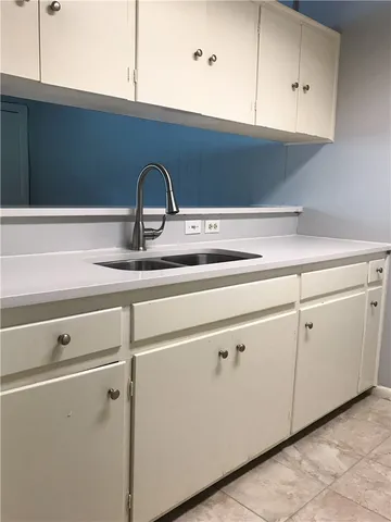 $1,000 | 5001 Bull Creek Road, Unit 116, Austin, TX 78731