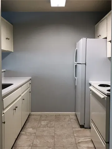 $1,000 | 5001 Bull Creek Road, Unit 116, Austin, TX 78731