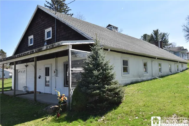 $150,000 | 12 East Fairmount Avenue, Busti, NY 14750