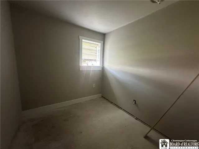 $150,000 | 12 East Fairmount Avenue, Busti, NY 14750