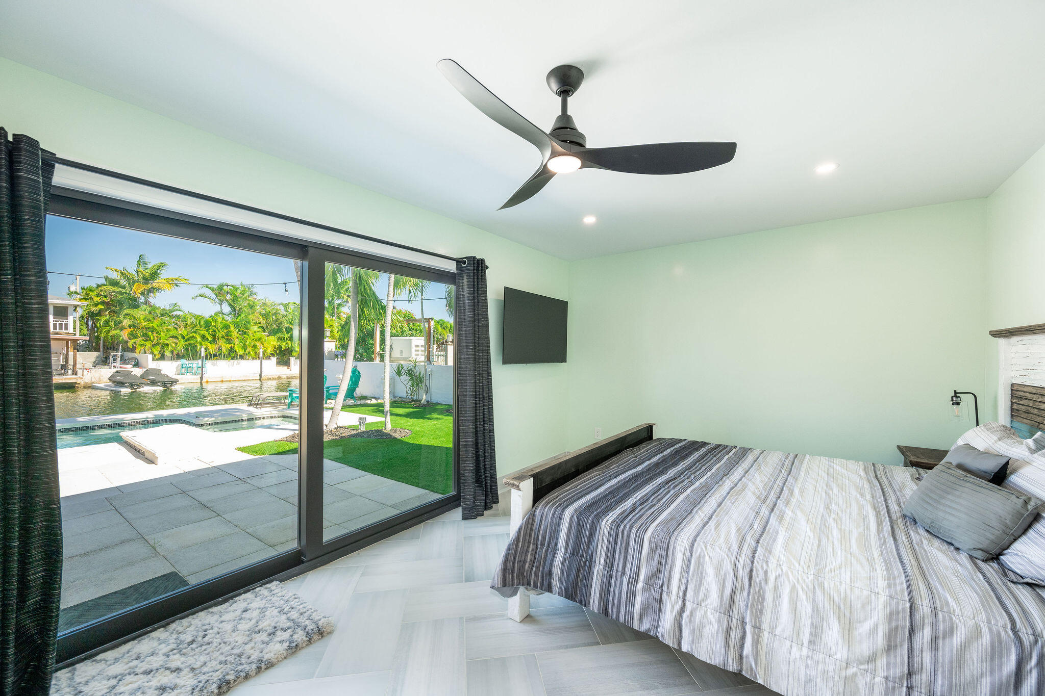 16 Azalea Drive Key Haven, FL 33040 - Photo 14 of 79 Primary