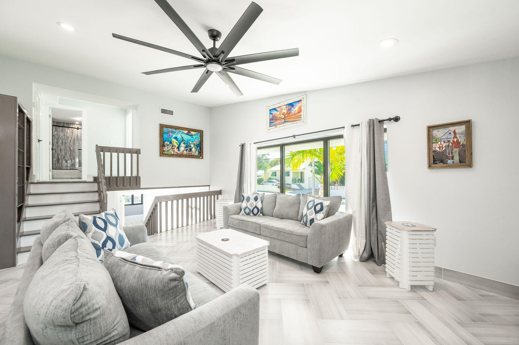 16 Azalea Drive Key Haven, FL 33040 - Photo 23 of 79 Livingroom