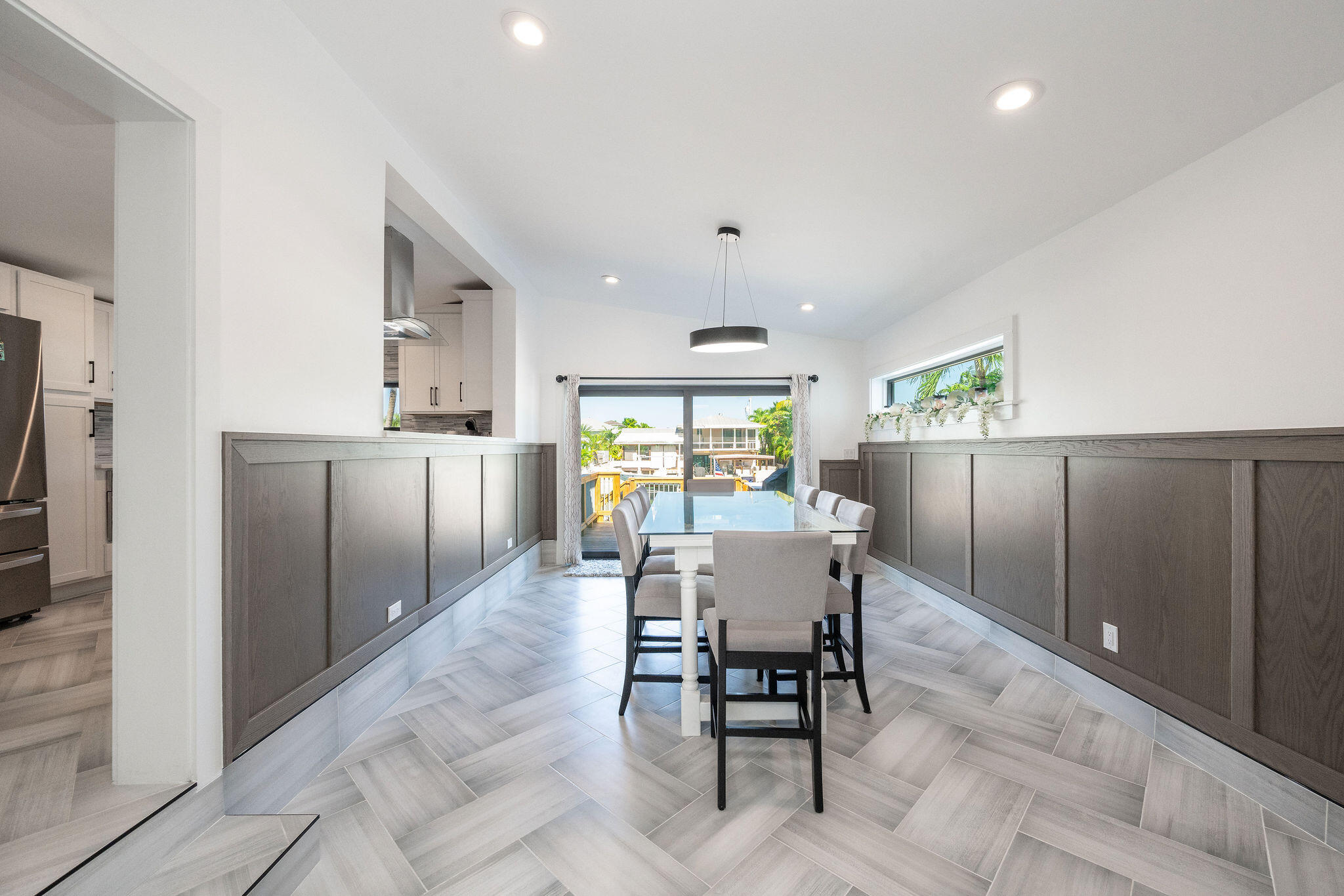 16 Azalea Drive Key Haven, FL 33040 - Photo 25 of 79 Dinning Room