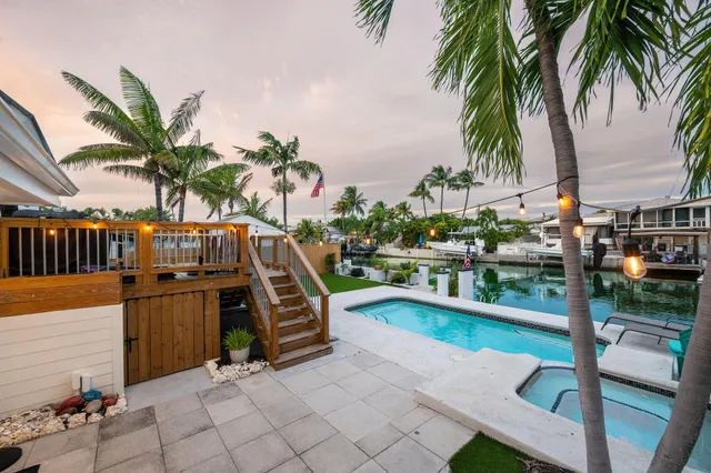 $2,700,000 | 16 Azalea Drive, Key West, FL 33040