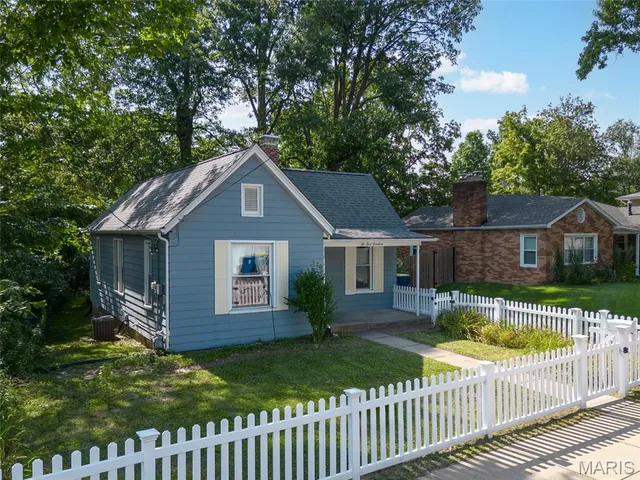 $165,000 | 417 Quince Street, Edwardsville, IL 62025