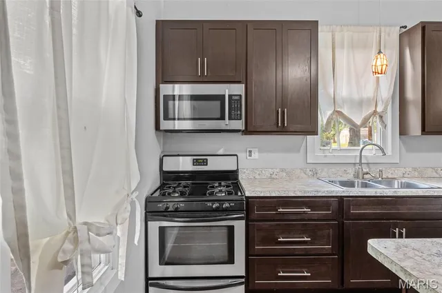 $165,000 | 417 Quince Street, Edwardsville, IL 62025