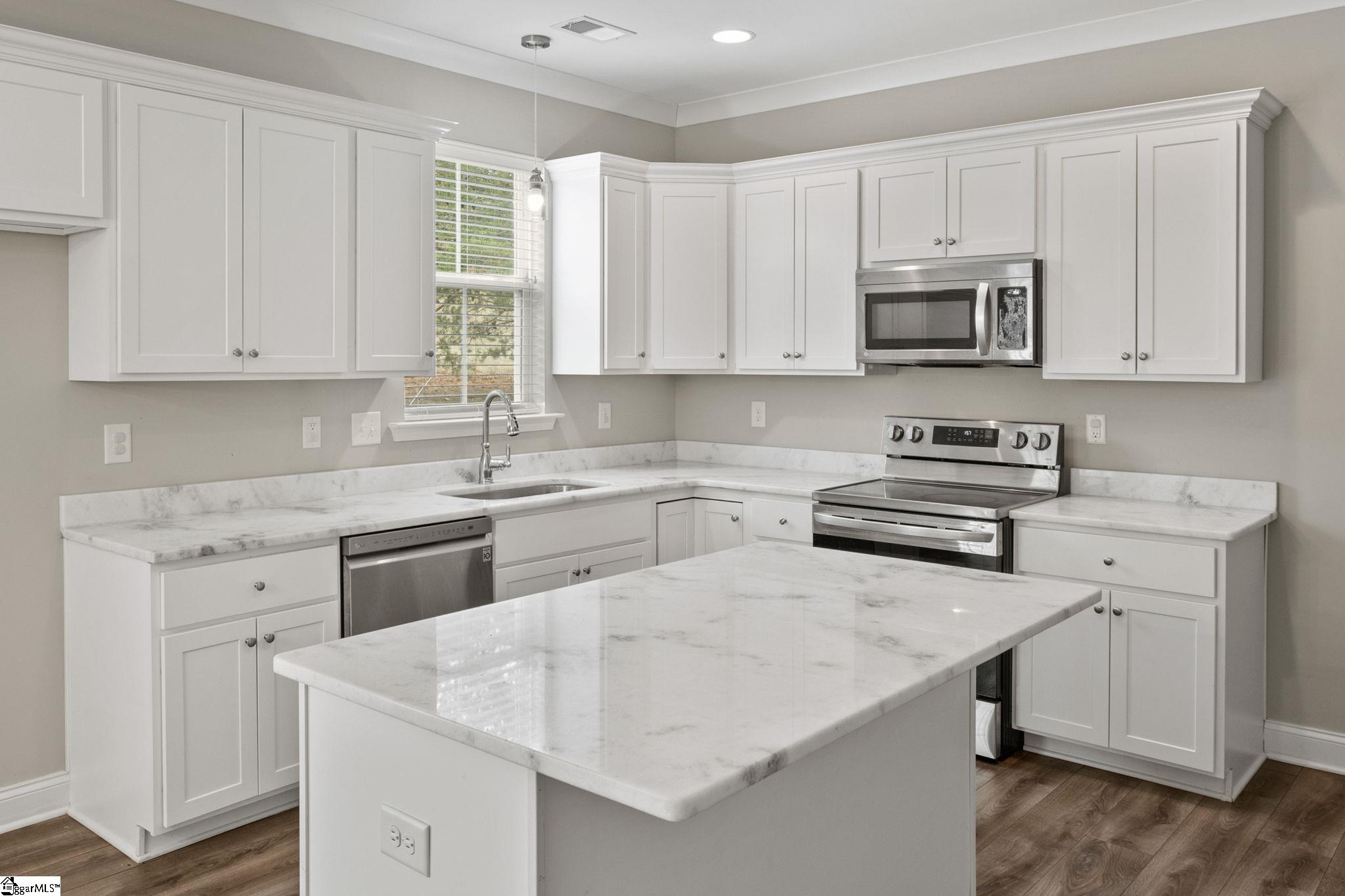 650 Duncan Station Drive Duncan, SC 29334 - Photo 12 of 30