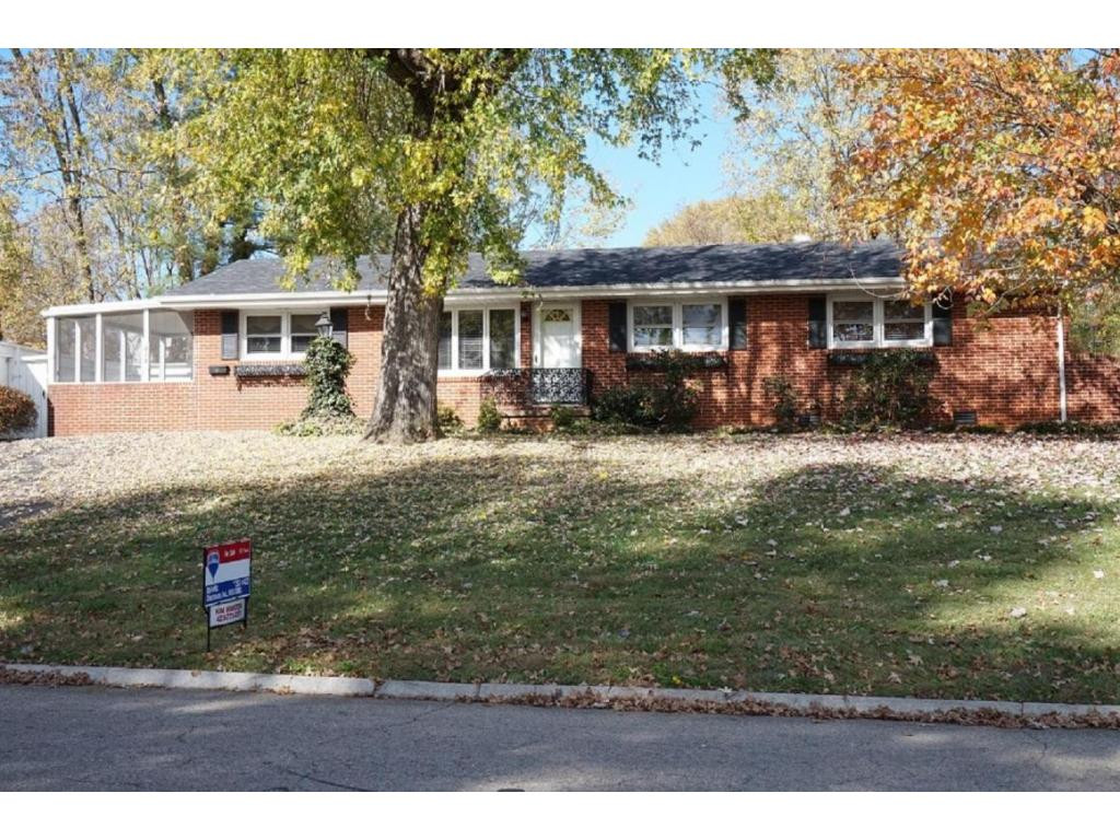 506 Ferndale Road Johnson City, TN 37604 - Photo 1 of 24 WELCOME HOME