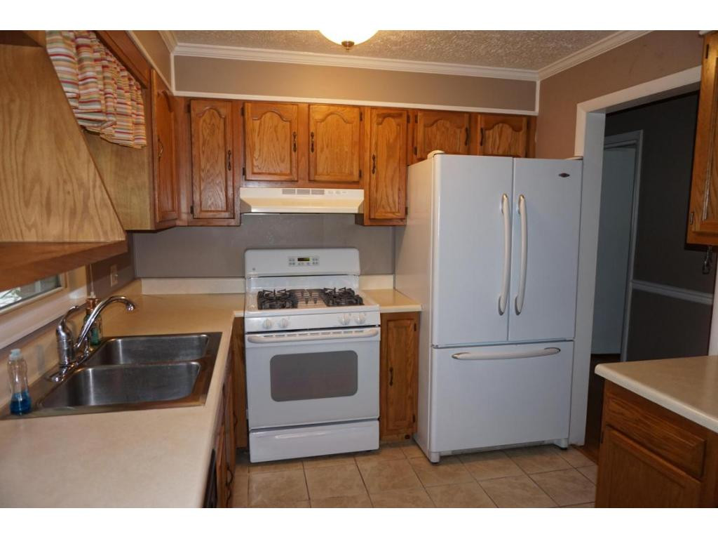506 Ferndale Road Johnson City, TN 37604 - Photo 9 of 24 Photo 9