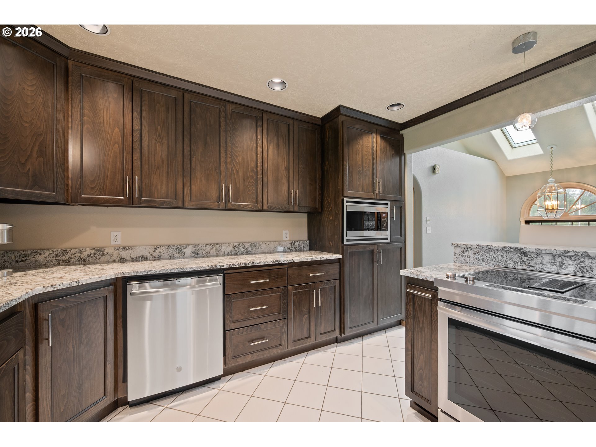 6150 Willow Grove Road Longview, WA 98632 - Photo 12 of 44