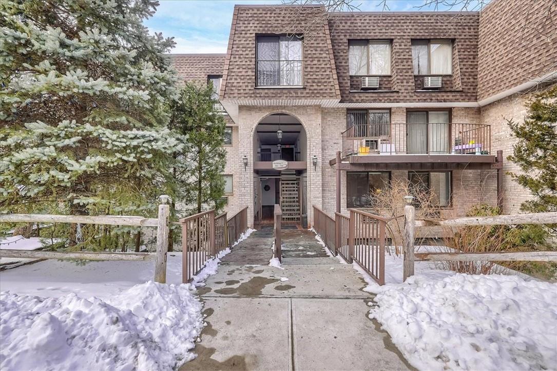 504 Revolutionary Road, Unit 4 Briarcliff Manor, NY 10510 - Photo 1 of 1 Welcome to Kemeys Cove. This delightful two bedroom home with a den is on the main level with minimal step entry. Parking located right in front of the home.