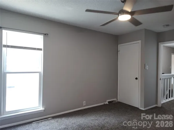 $1,450 | 7001 Stonington Lane, Charlotte, NC 28227