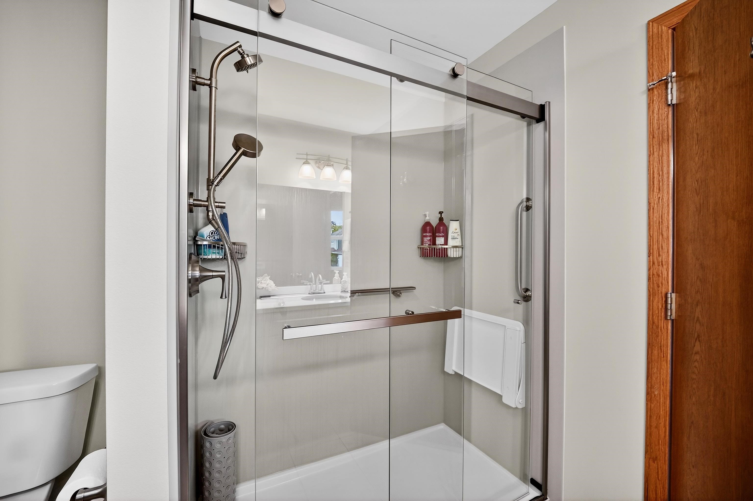 5124 Merwood Lane Madison, WI 53718 - Photo 16 of 34