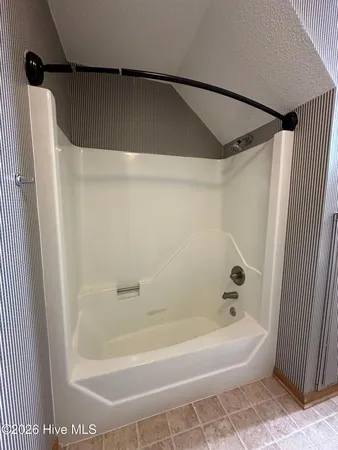 $2,300 | 160 Wheel House Court, Washington, NC 27889