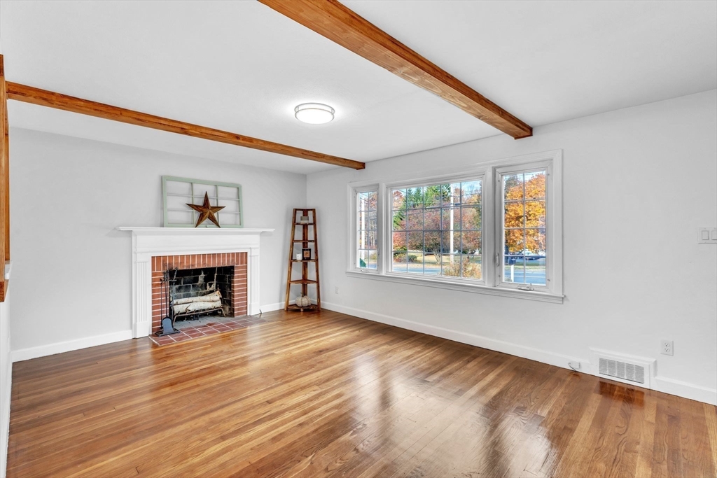 29 Hampden Road East Longmeadow, MA 01028 - Photo 16 of 26 Gallery Image 16