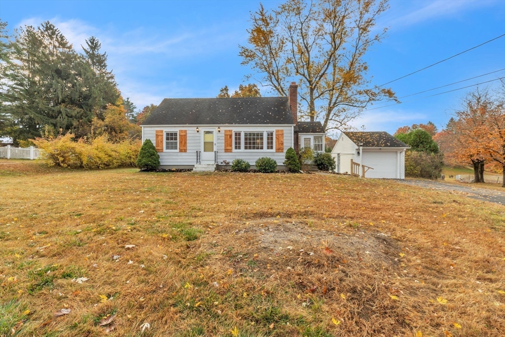 29 Hampden Road East Longmeadow, MA 01028 - Photo 2 of 26 Gallery Image 2