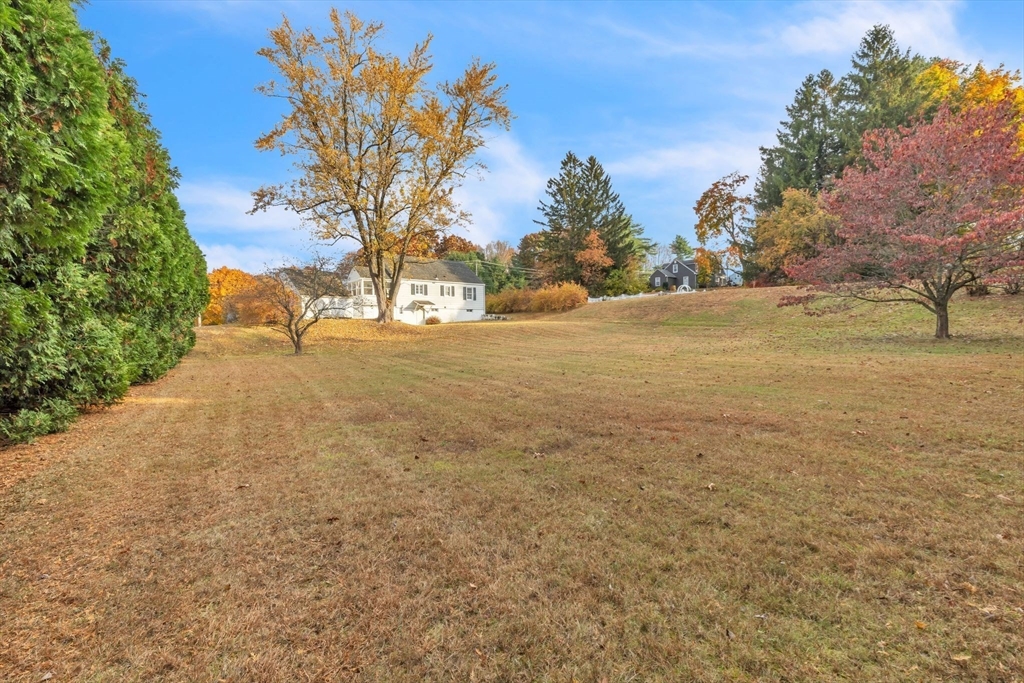 29 Hampden Road East Longmeadow, MA 01028 - Photo 6 of 26 Gallery Image 6