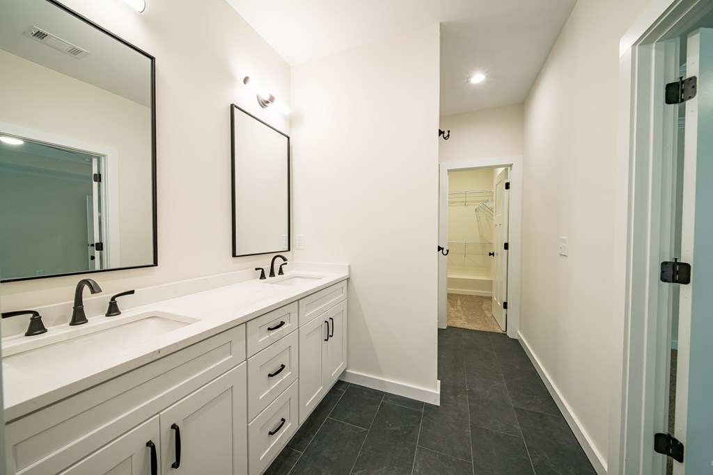 7230 Springbrook Drive Columbus, GA 31909 - Photo 19 of 49 primary bathroom