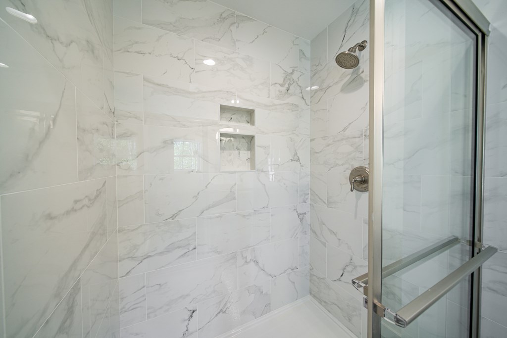 7230 Springbrook Drive Columbus, GA 31909 - Photo 30 of 49 shower