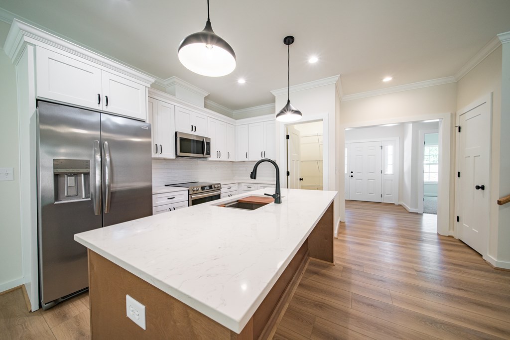 7230 Springbrook Drive Columbus, GA 31909 - Photo 4 of 49 kitchen