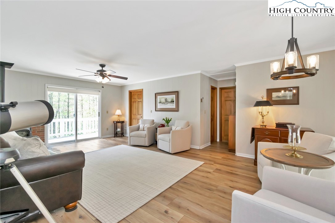 91 Red Oak Road Newland, NC 28657 - Photo 3 of 50