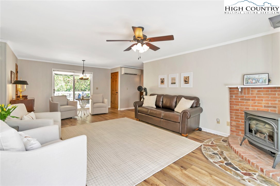 91 Red Oak Road Newland, NC 28657 - Photo 9 of 50