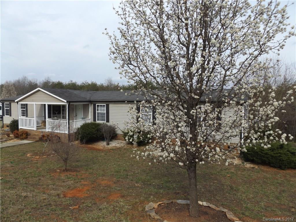 3498 Plateau Road Newton, NC 28658 - Photo 1 of 24 Gallery Image 1