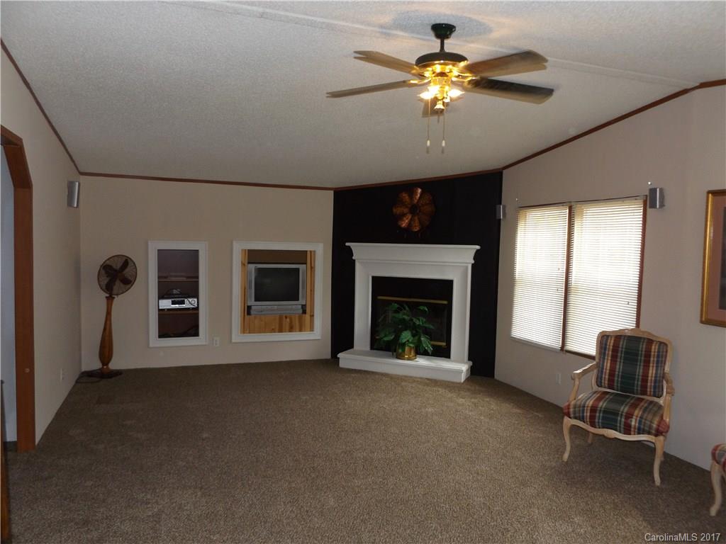 3498 Plateau Road Newton, NC 28658 - Photo 15 of 24 Gallery Image 15