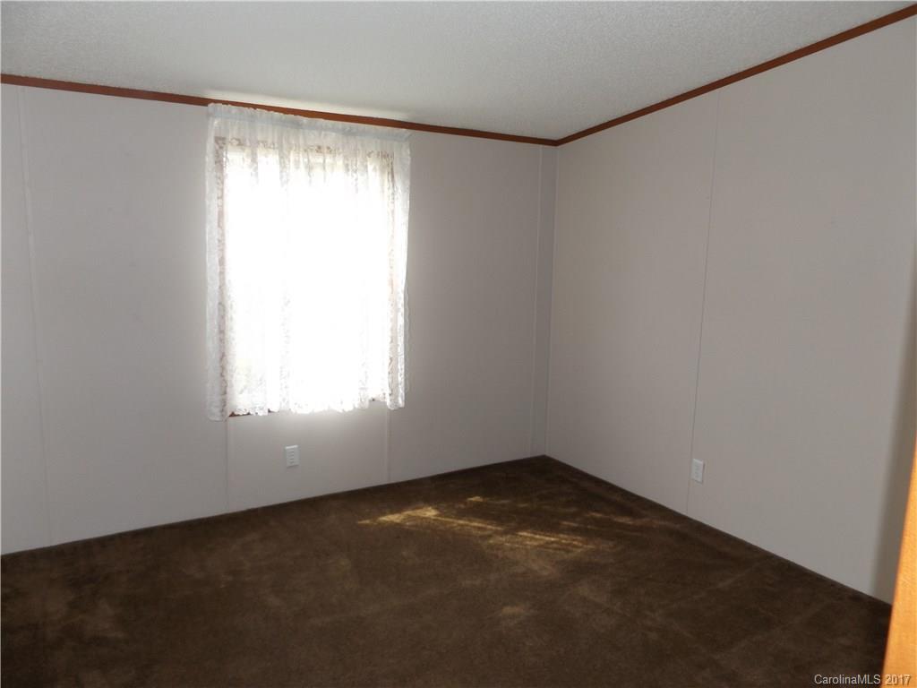 3498 Plateau Road Newton, NC 28658 - Photo 16 of 24 Gallery Image 16