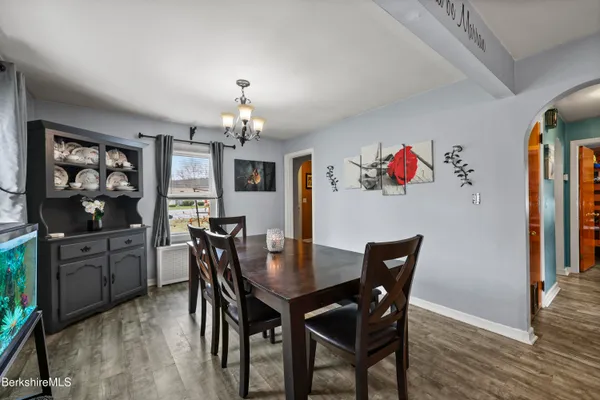 $289,900 | 322 Cheshire Road, Pittsfield, MA 01201