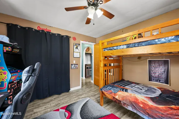 $289,900 | 322 Cheshire Road, Pittsfield, MA 01201