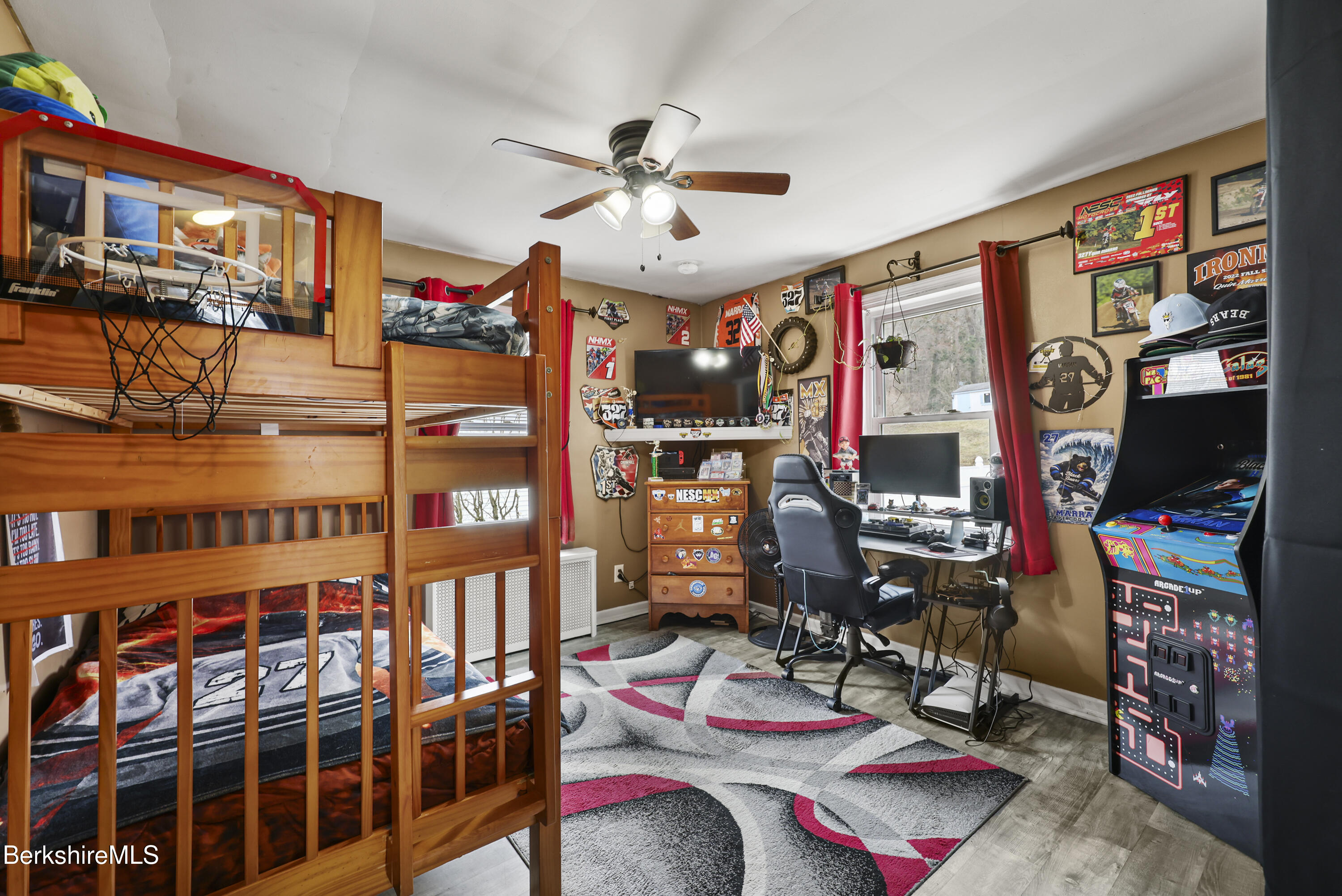 322 Cheshire Road Pittsfield, MA 01201 - Photo 20 of 31 Bedroom One