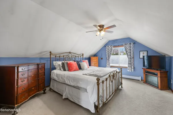 $289,900 | 322 Cheshire Road, Pittsfield, MA 01201