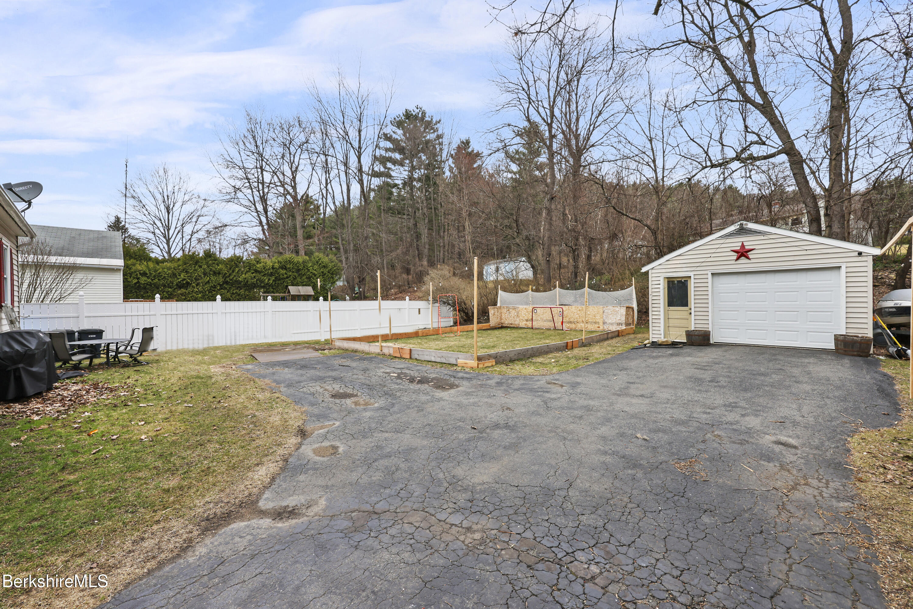 322 Cheshire Road Pittsfield, MA 01201 - Photo 27 of 31 Back Yard
