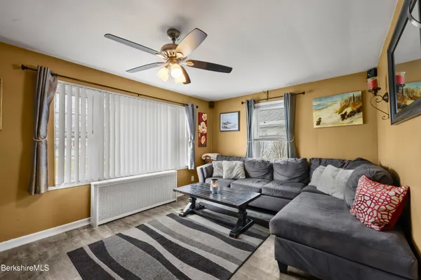 $289,900 | 322 Cheshire Road, Pittsfield, MA 01201