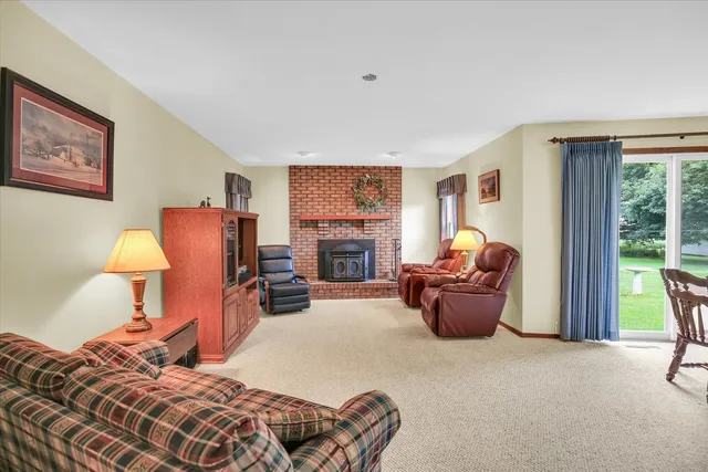 $315,000 | 1102 County Road 600 North, Tolono, IL 61880