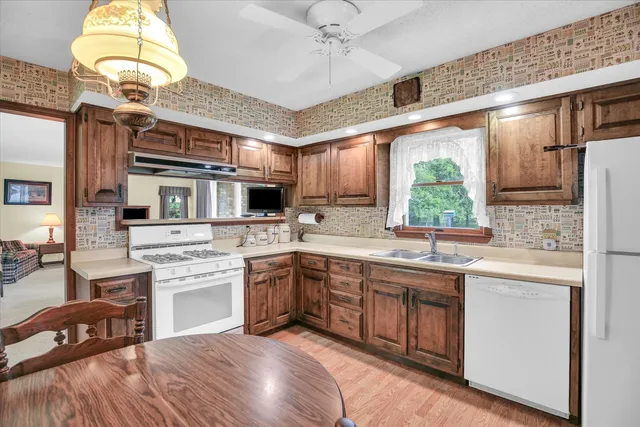 $315,000 | 1102 County Road 600 North, Tolono, IL 61880