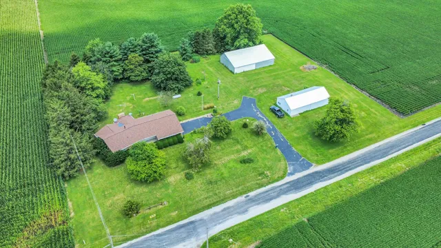 $315,000 | 1102 County Road 600 North, Tolono, IL 61880