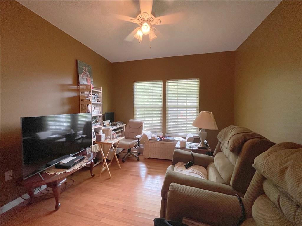 15 Ridge Road Pittsburgh, PA 15221 - Photo 13 of 23 Gallery Image 13