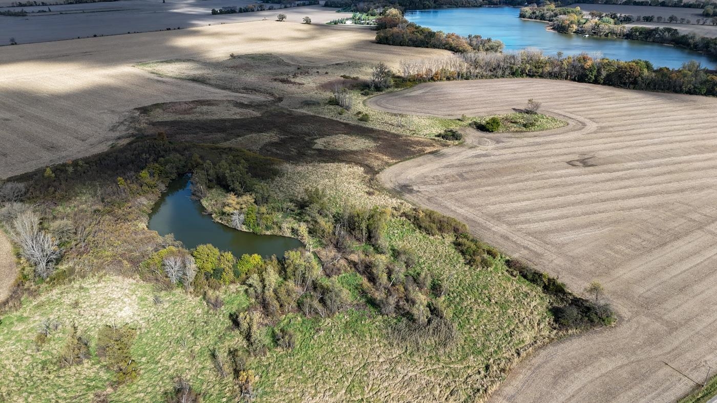 230-ac Old Stone Road Stoughton, WI 53589 - Photo 10 of 58