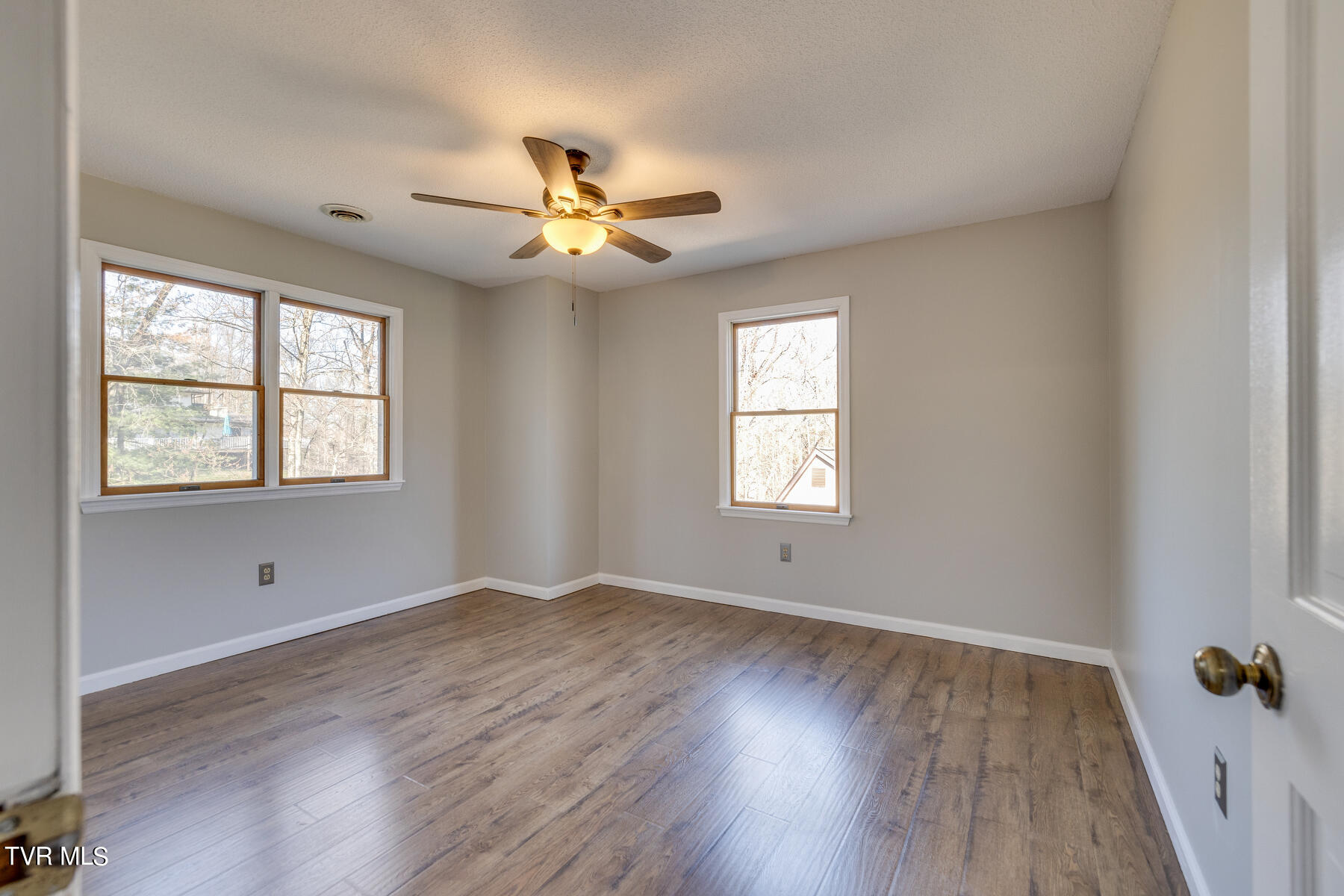 21446 Plantation Road Bristol, VA 24202 - Photo 29 of 57 029