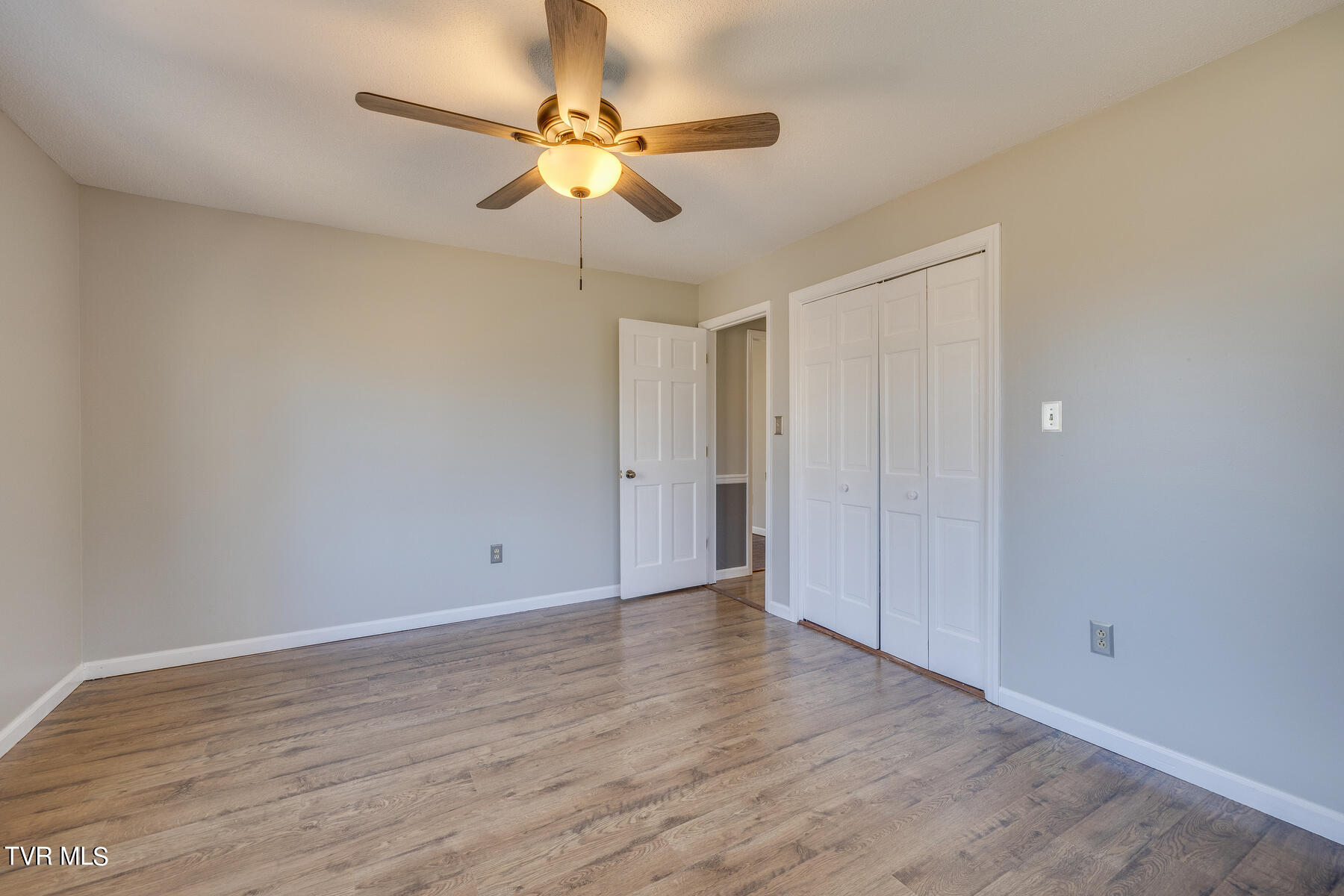 21446 Plantation Road Bristol, VA 24202 - Photo 31 of 57 031