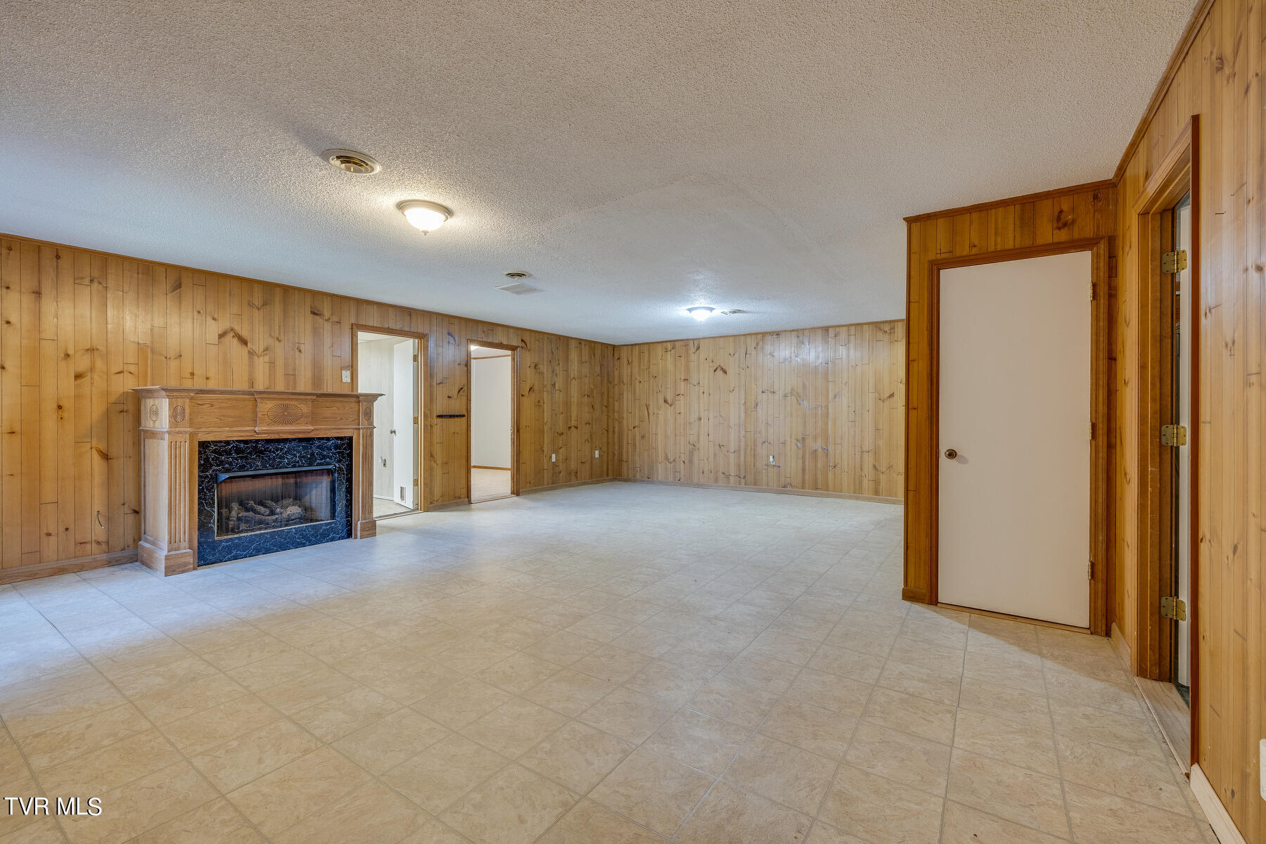 21446 Plantation Road Bristol, VA 24202 - Photo 41 of 57 042