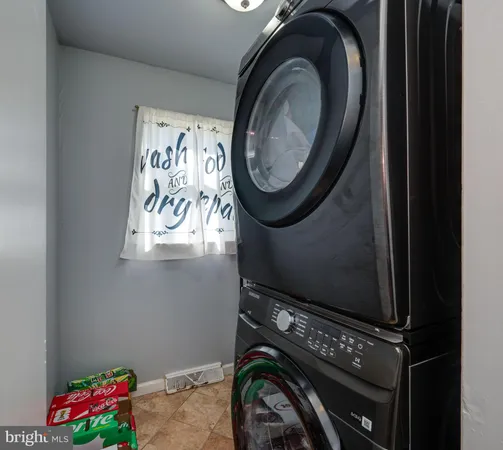 $299,000 | 1740 Acorn Drive, Reading, PA 19608