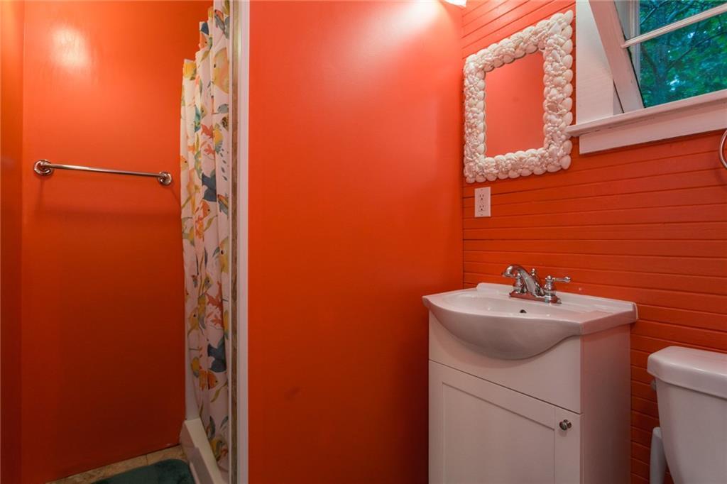 755 Shore Road Cape Neddick, ME 03902 - Photo 31 of 35 The cheery bath in the second unit.
