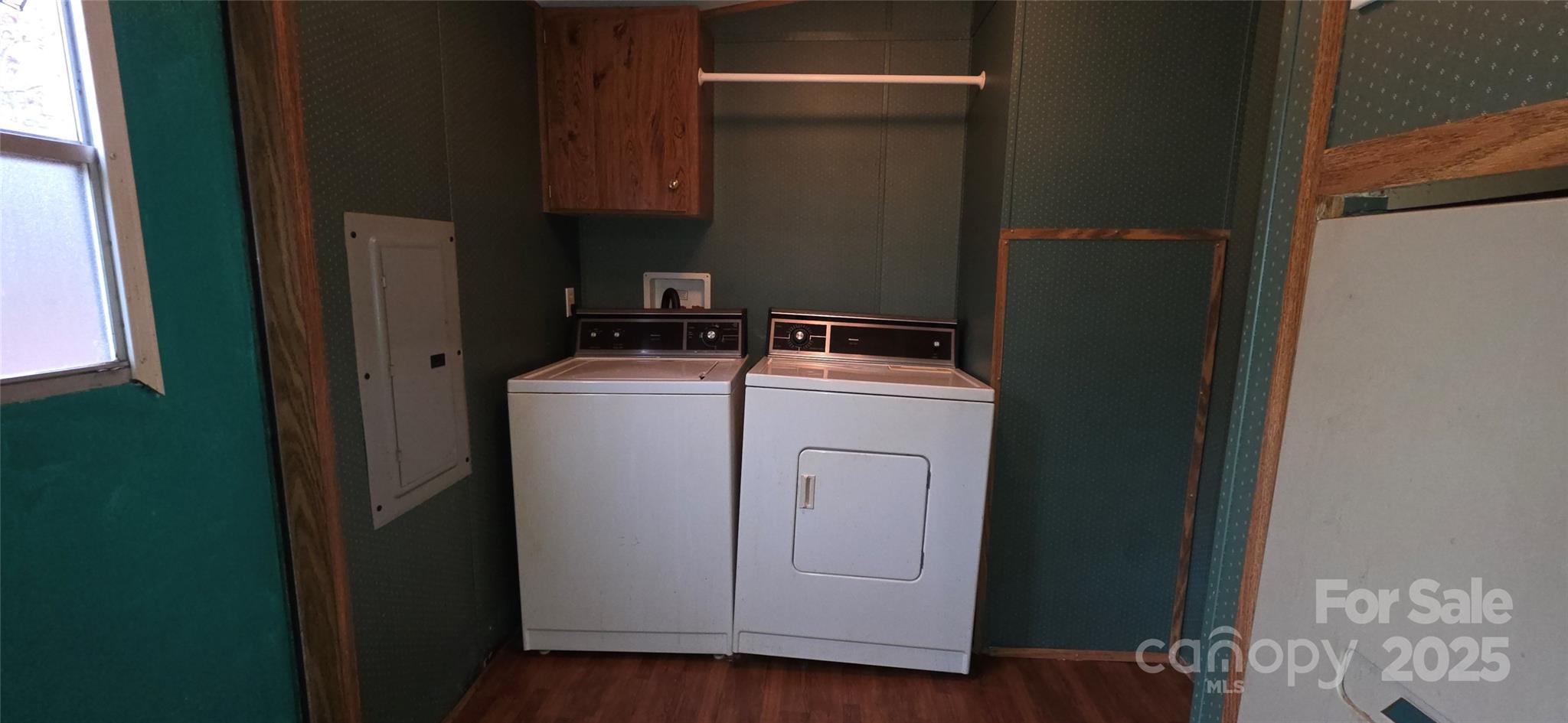 2111 Boxcar Road Lancaster, SC 29720 - Photo 10 of 21 a utility room with dryer and washer