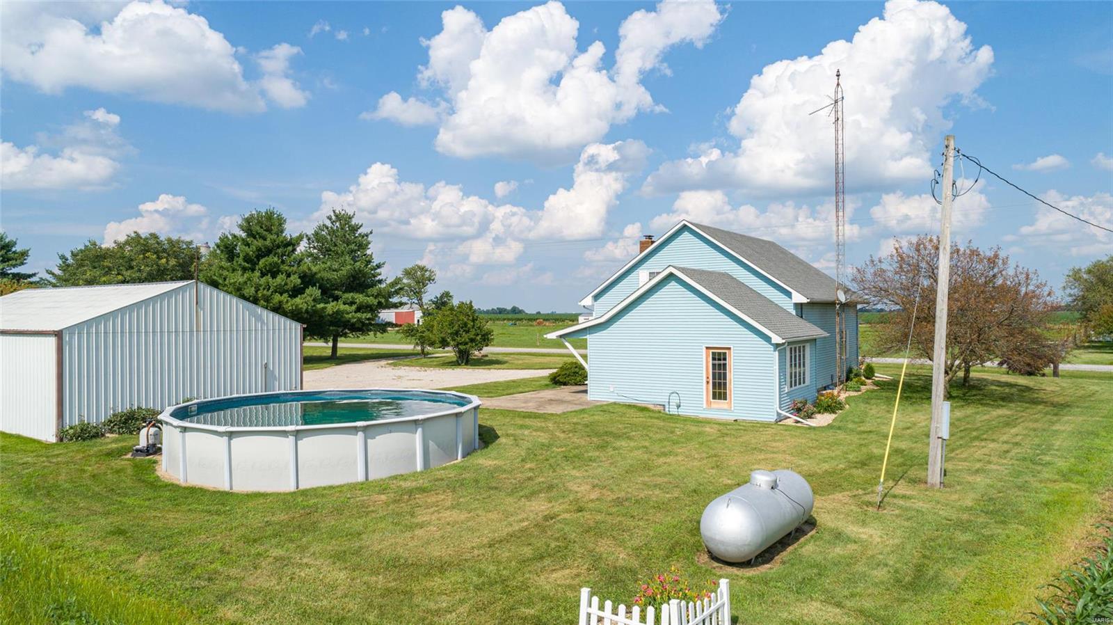 22209 East 5th Road Raymond, IL 62560 - Photo 5 of 34 Gallery Image 5