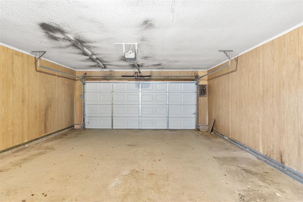 2802 Spring Valley Drive Bedford, TX 76021 - Photo 23 of 24