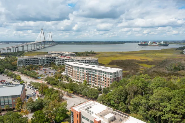 $1,695,000 | 155 Wingo Way, Unit 472, Mount Pleasant, SC 29464