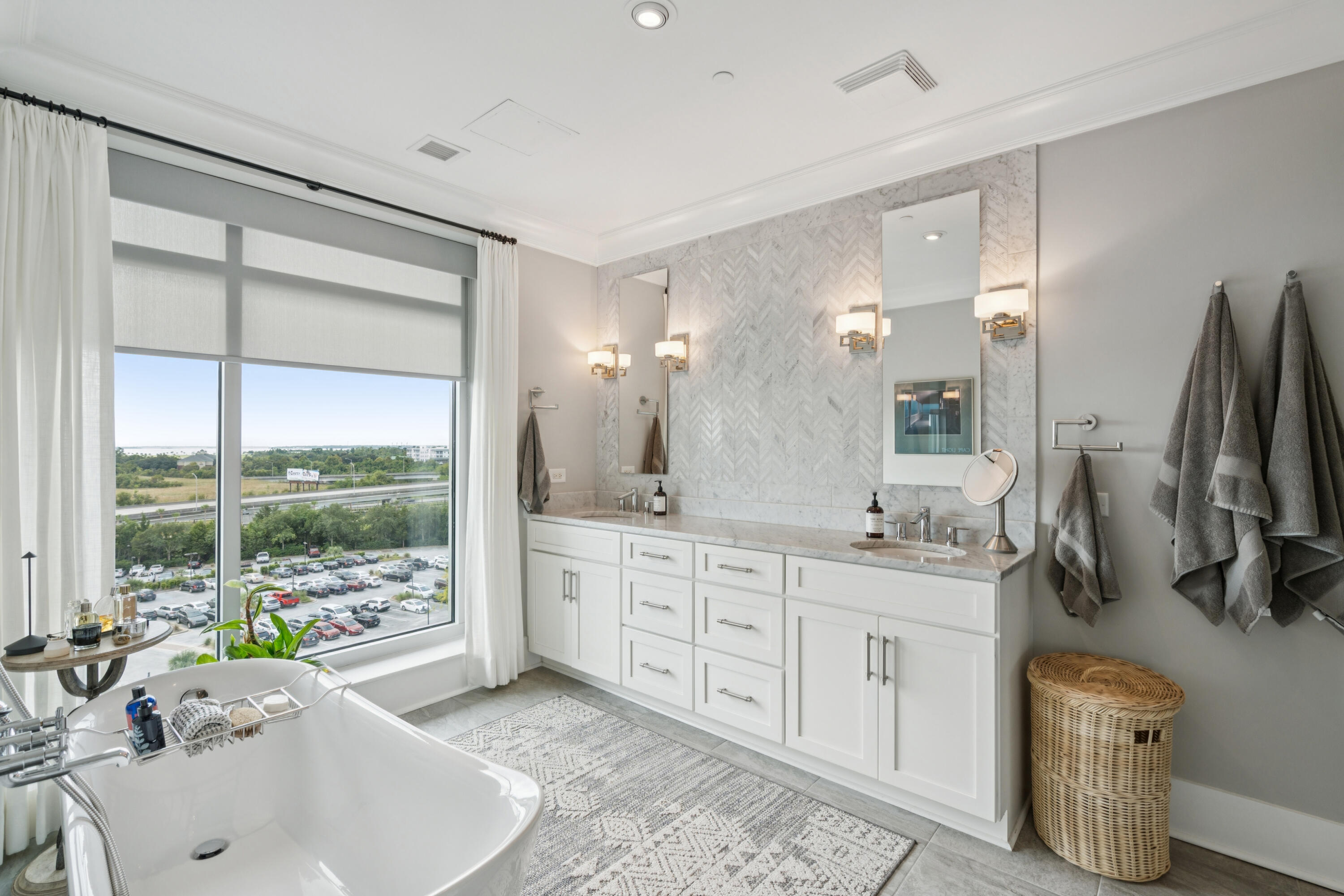 155 Wingo Way, Unit 472 Mount Pleasant, SC 29464 - Photo 13 of 27 155WingoWay-KeenEyeMarketing-028